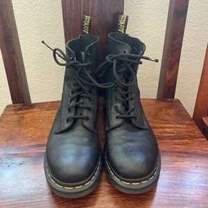 Doc Marten Original Black Boot Gently Used